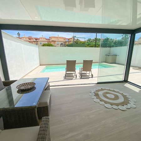 Апартаменты Tarifa Cozy House - Private Pool - Wifi - Modern Экстерьер фото