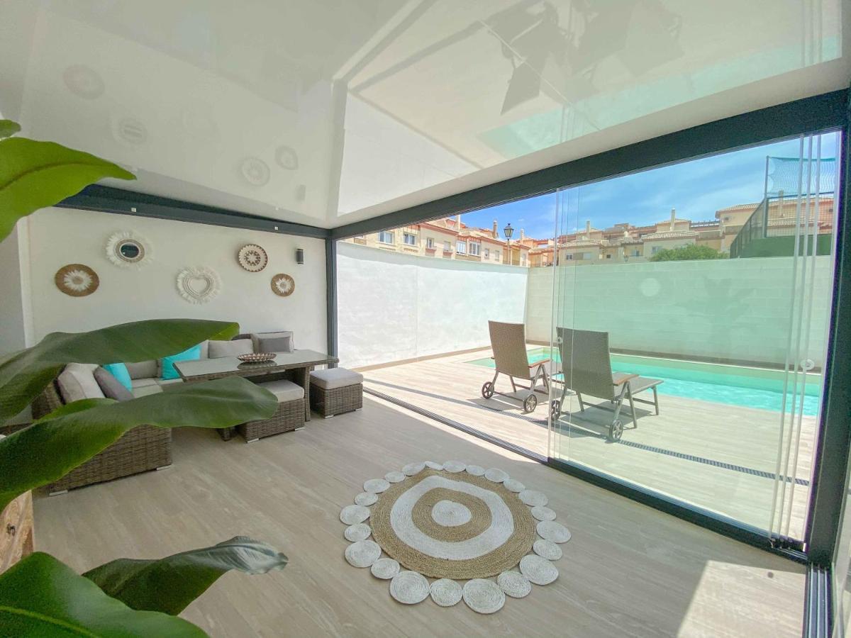 Апартаменты Tarifa Cozy House - Private Pool - Wifi - Modern Экстерьер фото
