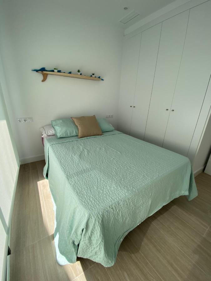 Апартаменты Tarifa Cozy House - Private Pool - Wifi - Modern Экстерьер фото