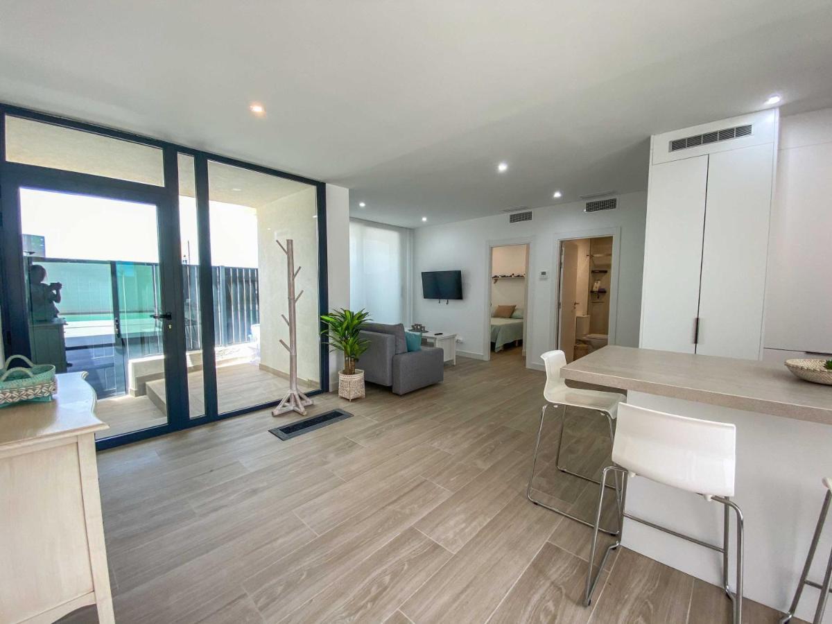 Апартаменты Tarifa Cozy House - Private Pool - Wifi - Modern Экстерьер фото