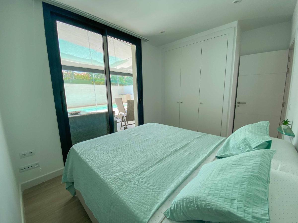 Апартаменты Tarifa Cozy House - Private Pool - Wifi - Modern Экстерьер фото