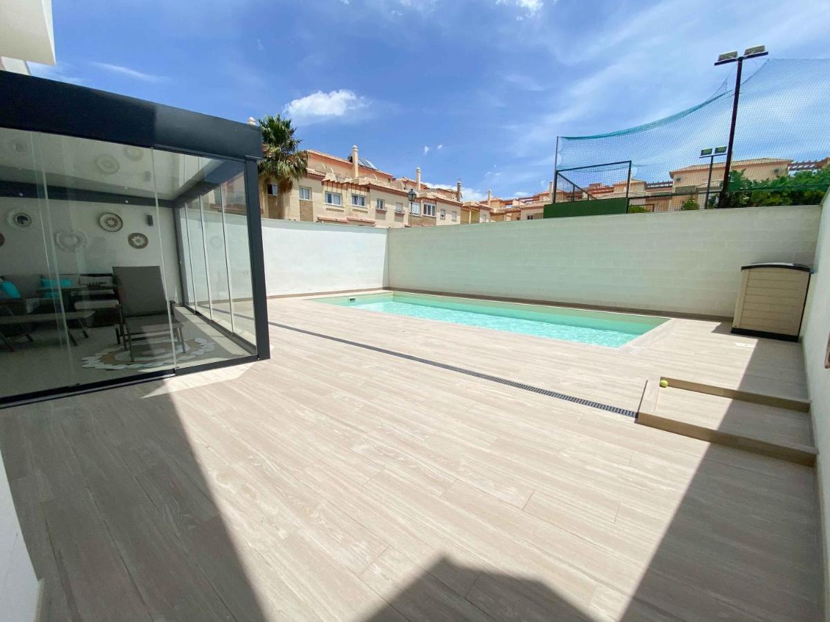 Апартаменты Tarifa Cozy House - Private Pool - Wifi - Modern Экстерьер фото