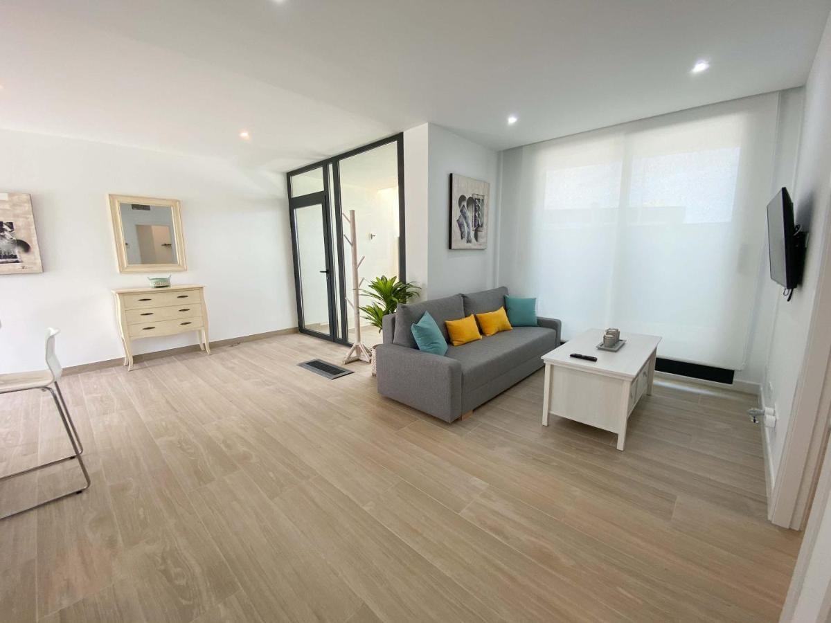 Апартаменты Tarifa Cozy House - Private Pool - Wifi - Modern Экстерьер фото