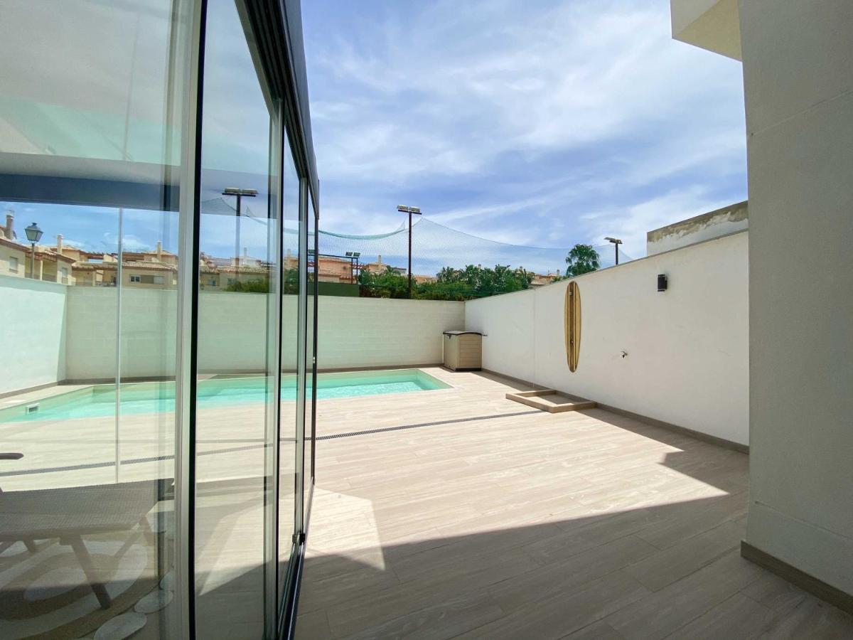 Апартаменты Tarifa Cozy House - Private Pool - Wifi - Modern Экстерьер фото
